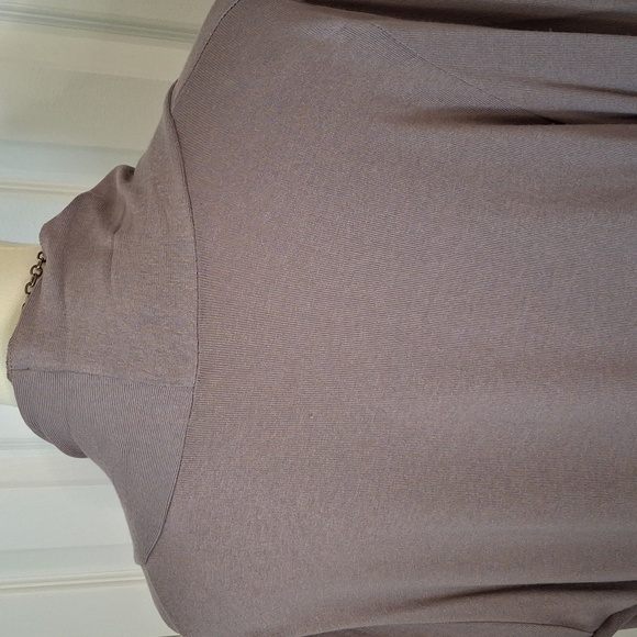 Elegant Taupe Sweater Duster - Picture 5 of 9